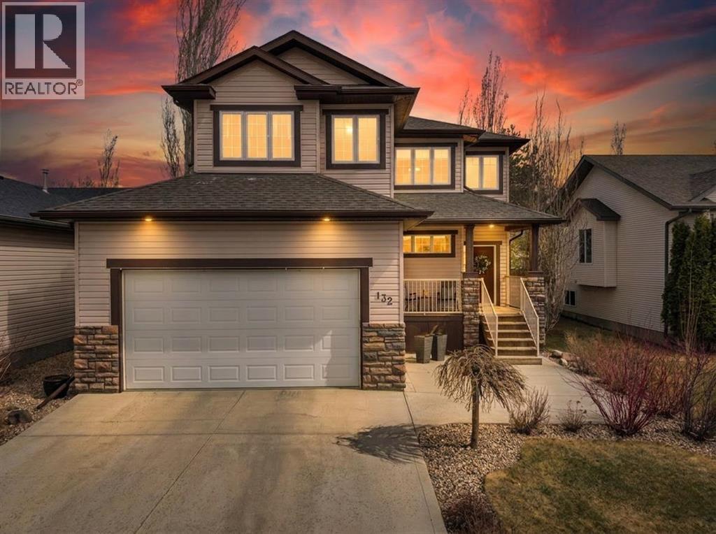 132 Ingle Close, Red Deer, Alberta  T4R 3S2 - Photo 1 - A2310044