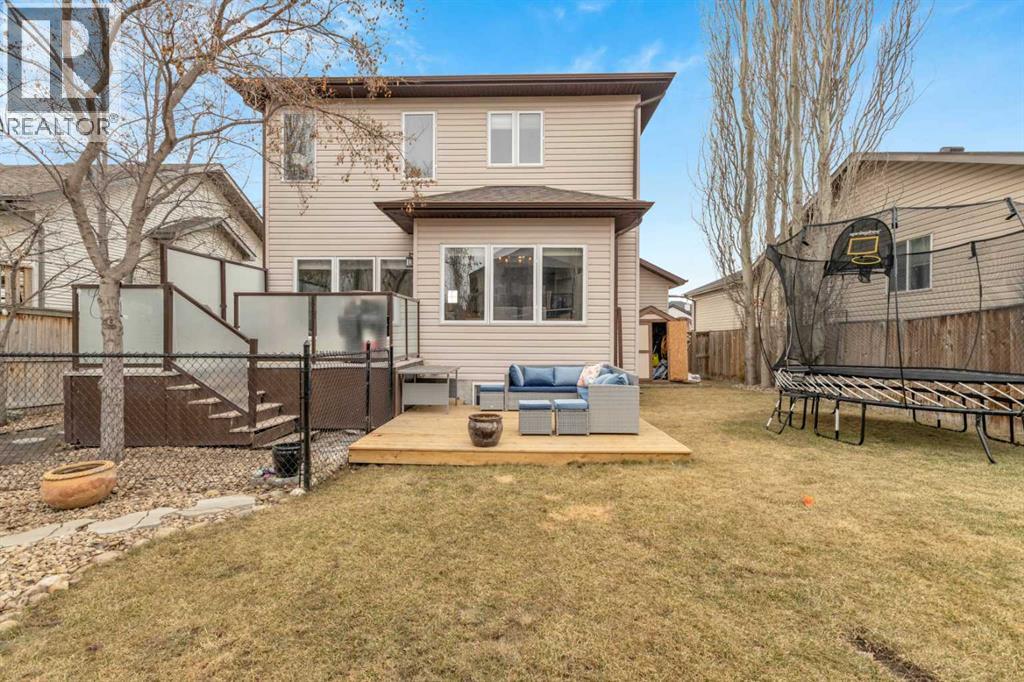 132 Ingle Close, Red Deer, Alberta  T4R 3S2 - Photo 2 - A2310044