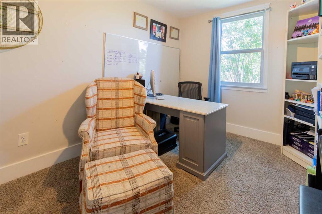 375 N 100 W, Raymond, Alberta  T0K 2S0 - Photo 18 - A2310229