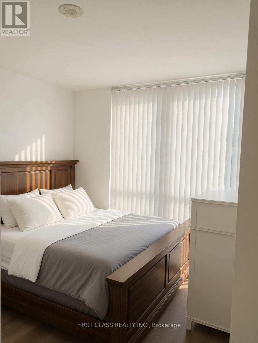 3802 - 45 Charles Street E, Toronto, Ontario  M4Y 0B8 - Photo 4 - C13108372