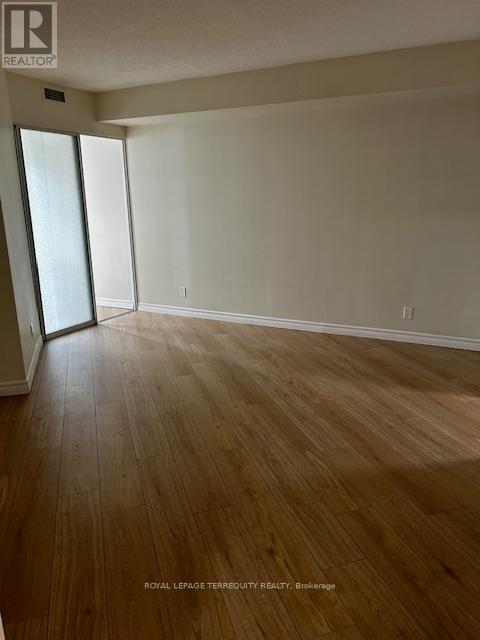 919 - 711 Bay Street, Toronto, Ontario  M5G 2J8 - Photo 14 - C13121400