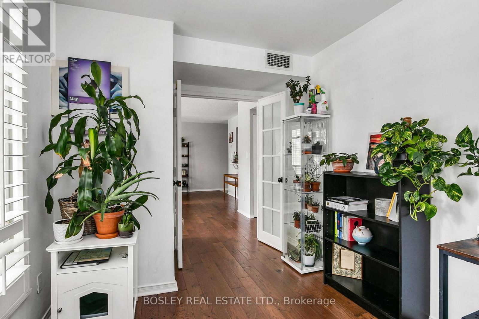 303 - 99 Hayden Street, Toronto, Ontario  M4Y 3B4 - Photo 22 - C13121492