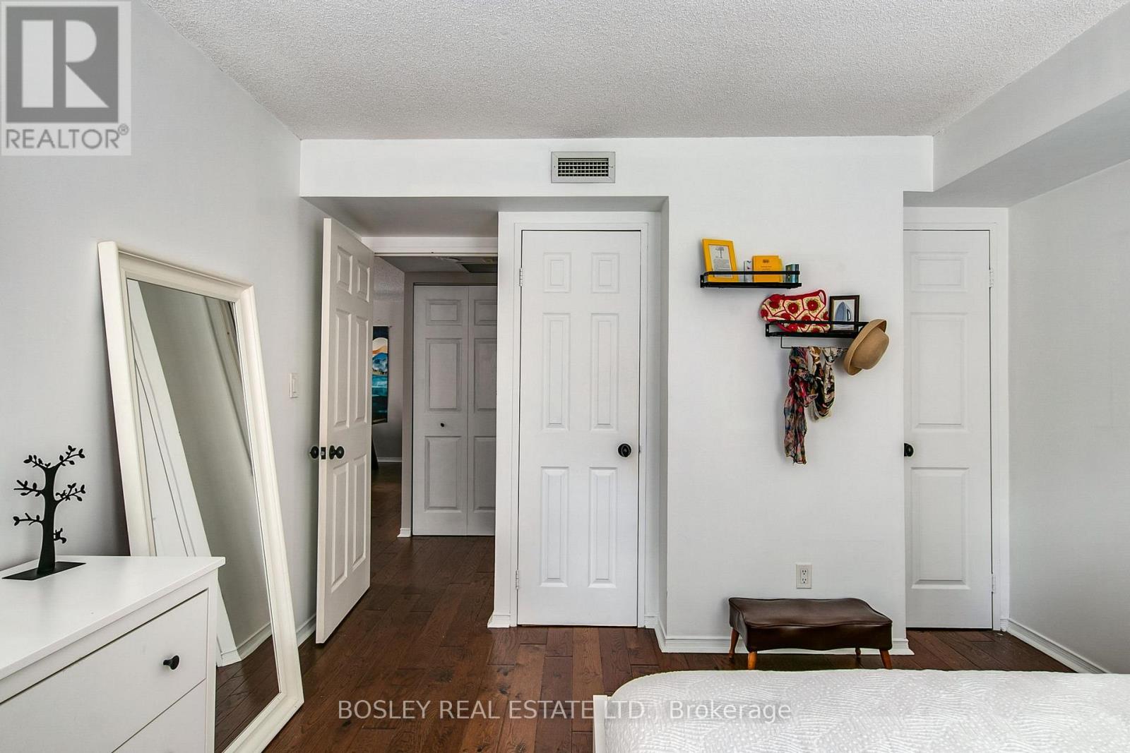 303 - 99 Hayden Street, Toronto, Ontario  M4Y 3B4 - Photo 26 - C13121492