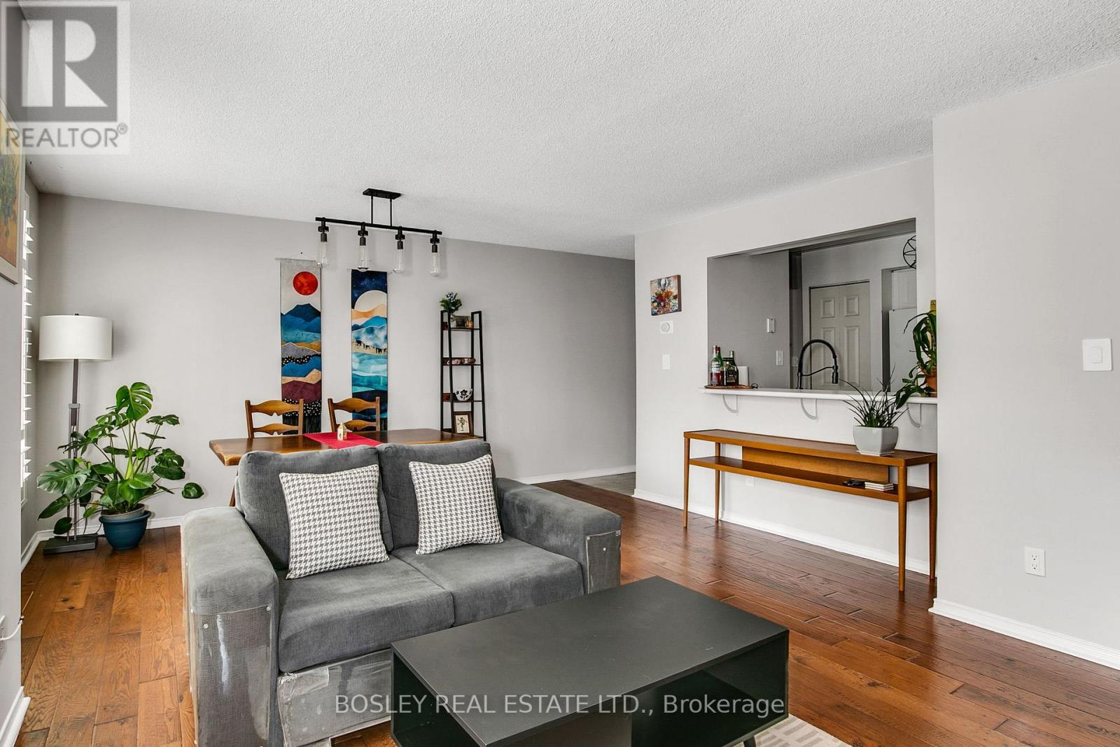 303 - 99 Hayden Street, Toronto, Ontario  M4Y 3B4 - Photo 5 - C13121492