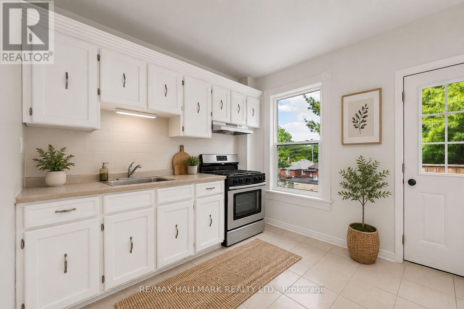 261 Ossington Avenue, Toronto, Ontario  M6J 3A1 - Photo 16 - C13121526