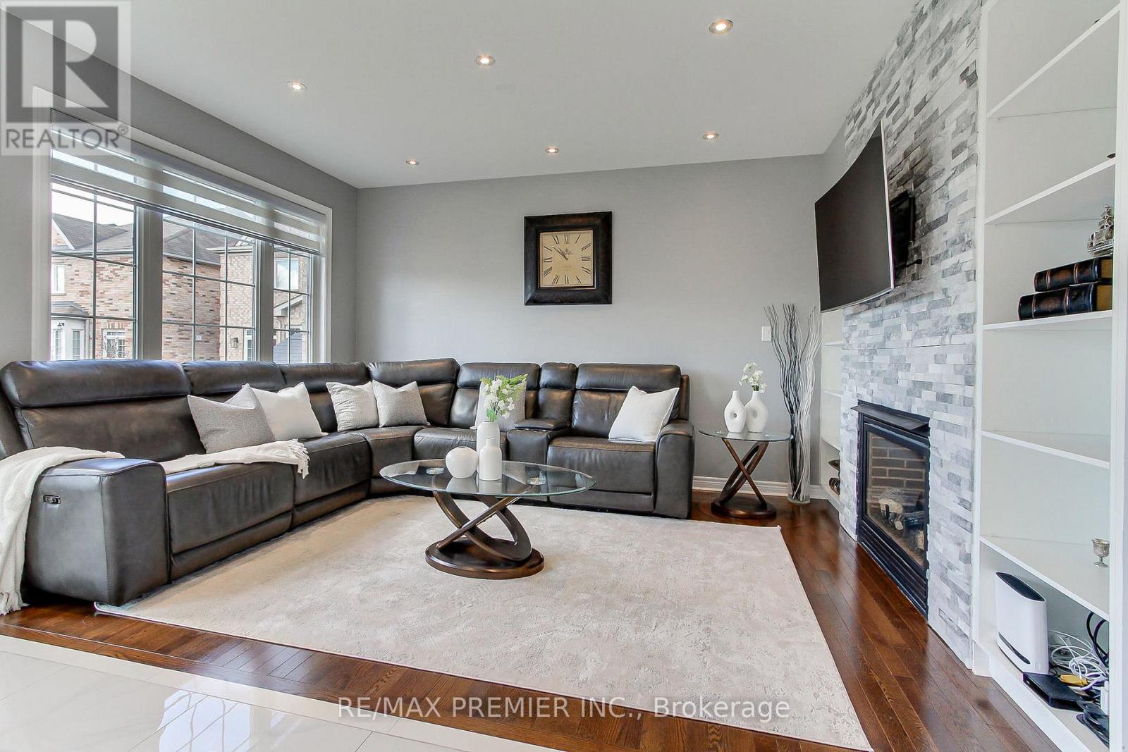 61 Tigertail Crescent, Bradford West Gwillimbury (Bradford), Ontario  L3Z 0M3 - Photo 24 - N13121398