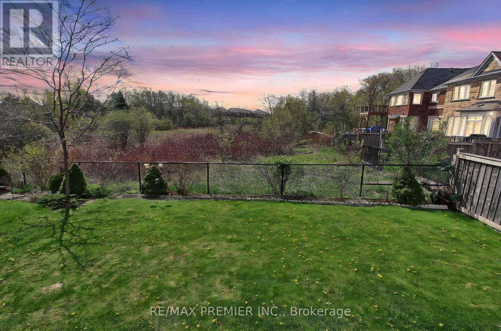 61 Tigertail Crescent, Bradford West Gwillimbury (Bradford), Ontario  L3Z 0M3 - Photo 45 - N13121398