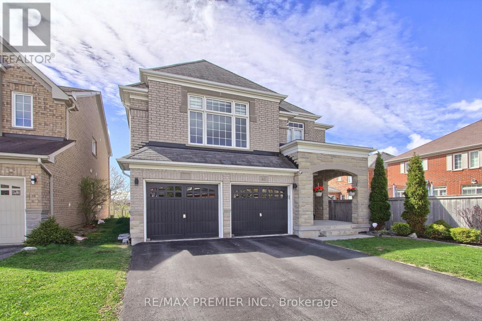 61 Tigertail Crescent, Bradford West Gwillimbury (Bradford), Ontario  L3Z 0M3 - Photo 5 - N13121398