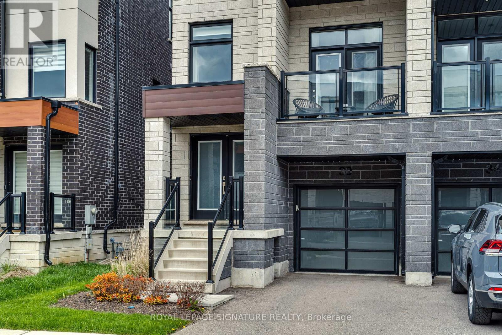 30 Golden Trail, Vaughan, Ontario  L6A 5A1 - Photo 2 - N13121412