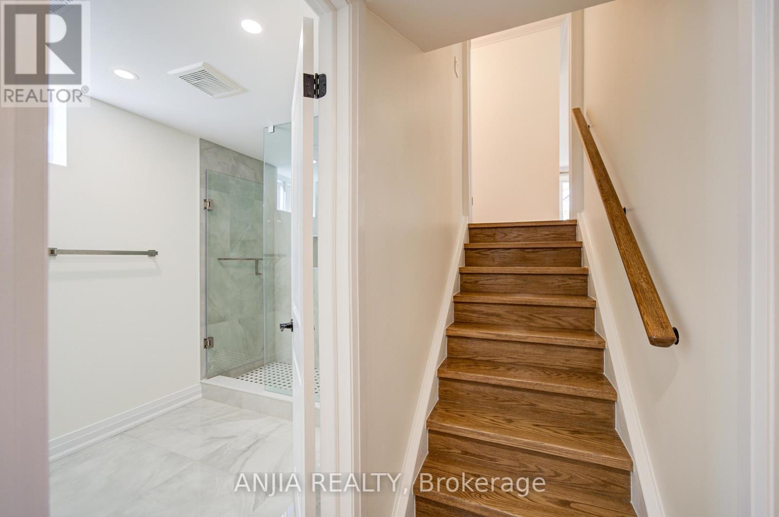 80 Southdale Drive, Markham (Bullock), Ontario  L3P 1J8 - Photo 38 - N13121476