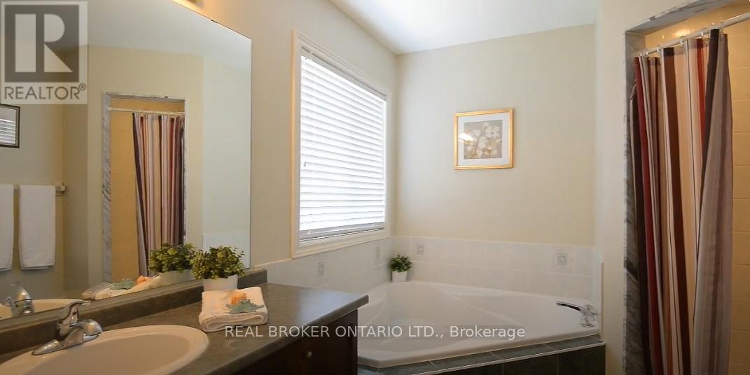 26 Coyote Way, Vaughan, Ontario  L4H 1Y6 - Photo 14 - N13121518