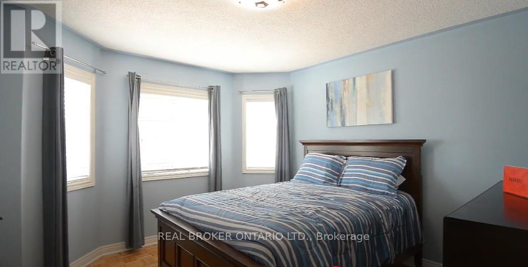 26 Coyote Way, Vaughan, Ontario  L4H 1Y6 - Photo 8 - N13121518