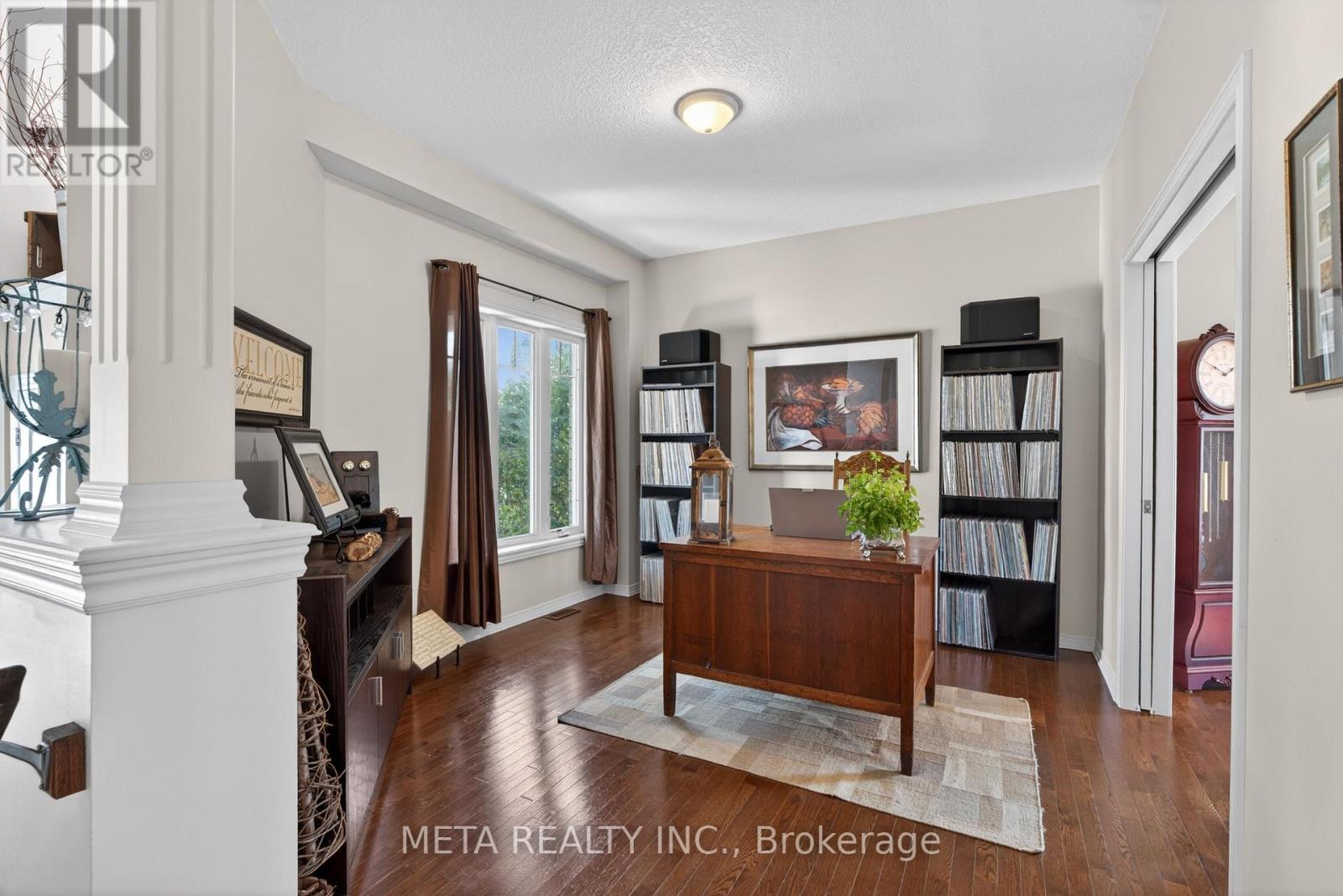 19 Mckean Crescent, Collingwood, Ontario  L9Y 0C1 - Photo 6 - S13121528