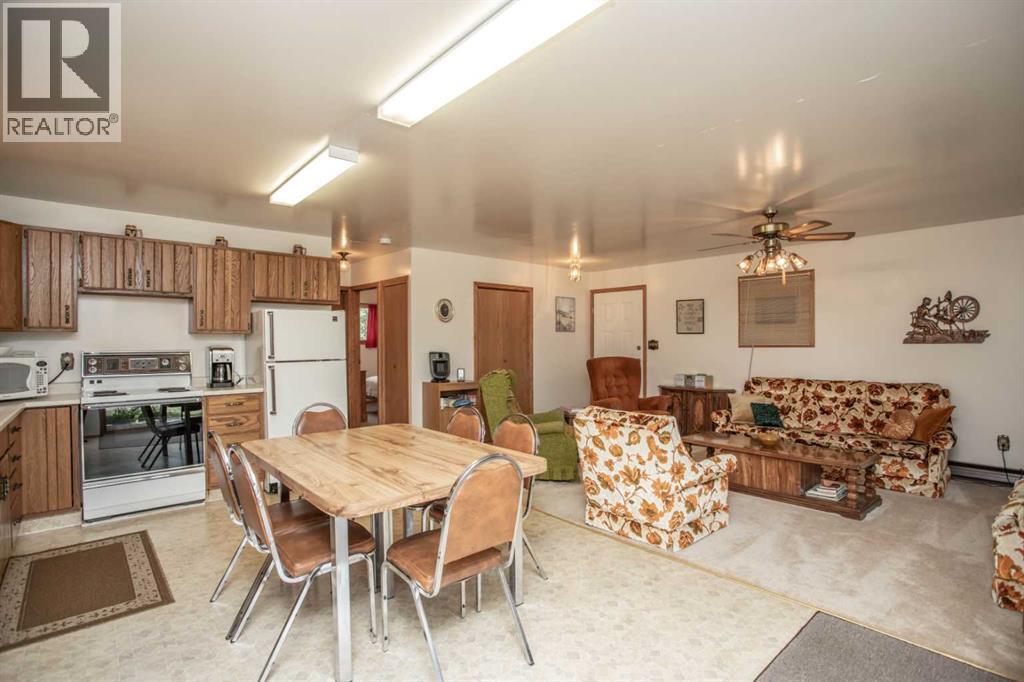 1 Sands Crescent, Rochon Sands, Alberta  T0C 3B0 - Photo 11 - A2303936