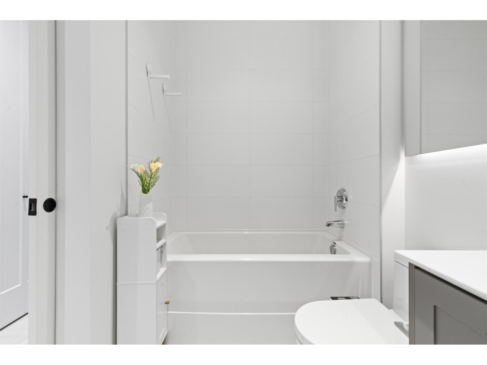 425 14968 101a Avenue, Surrey, British Columbia  V3R 0E8 - Photo 20 - R3121746
