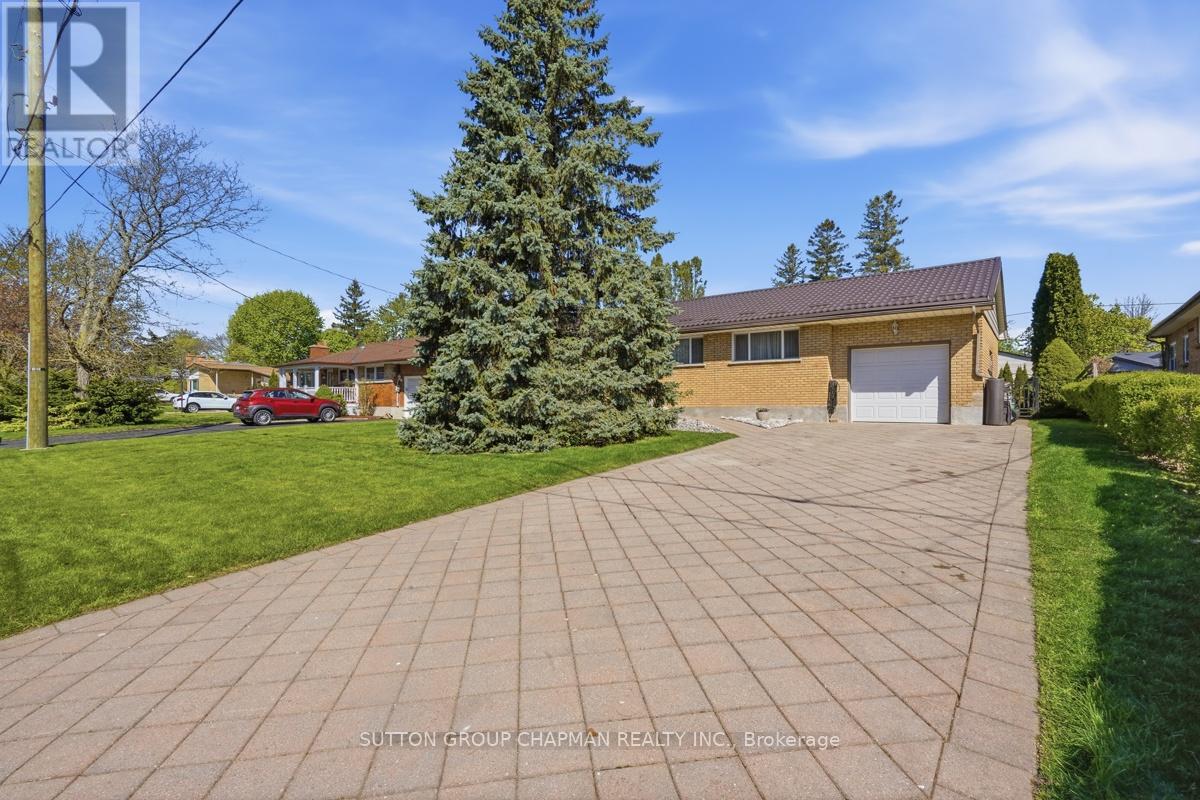 925 Plantation Road, London North, Ontario  N6H 2Y1 - Photo 3 - X13121614