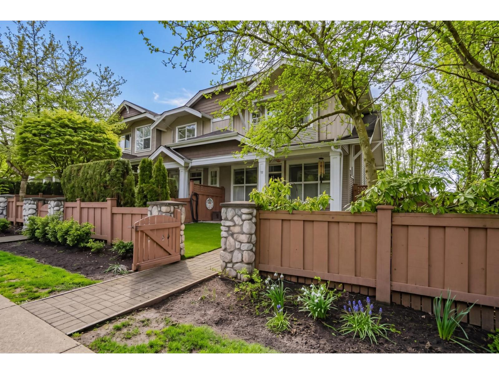 17 20460 66 Avenue, Langley, British Columbia V2Y 3B6 - Photo 1 - R3122746
