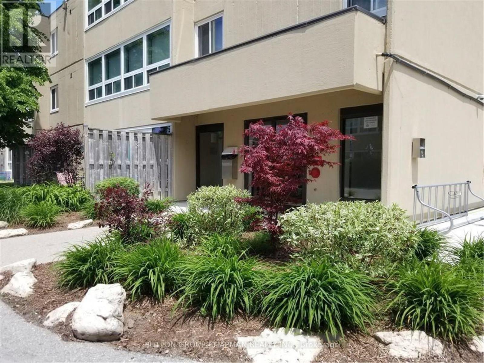 114 - 1447 Huron Street