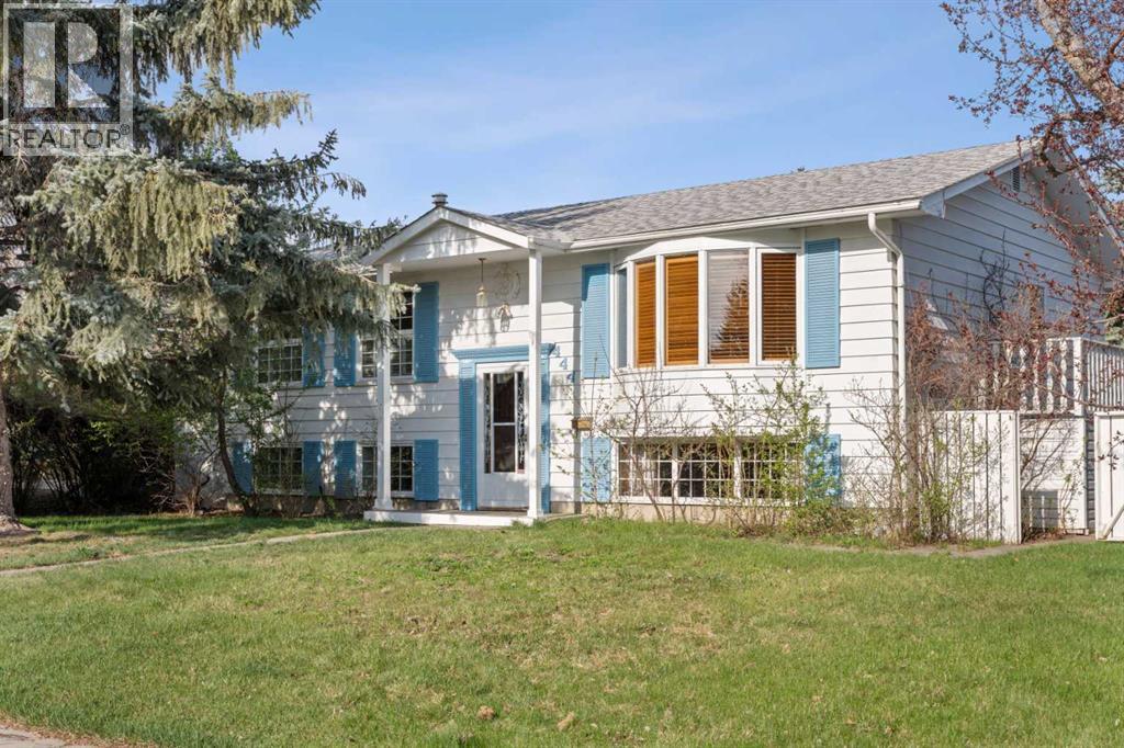 444 Woodland Crescent SE, Calgary, Alberta