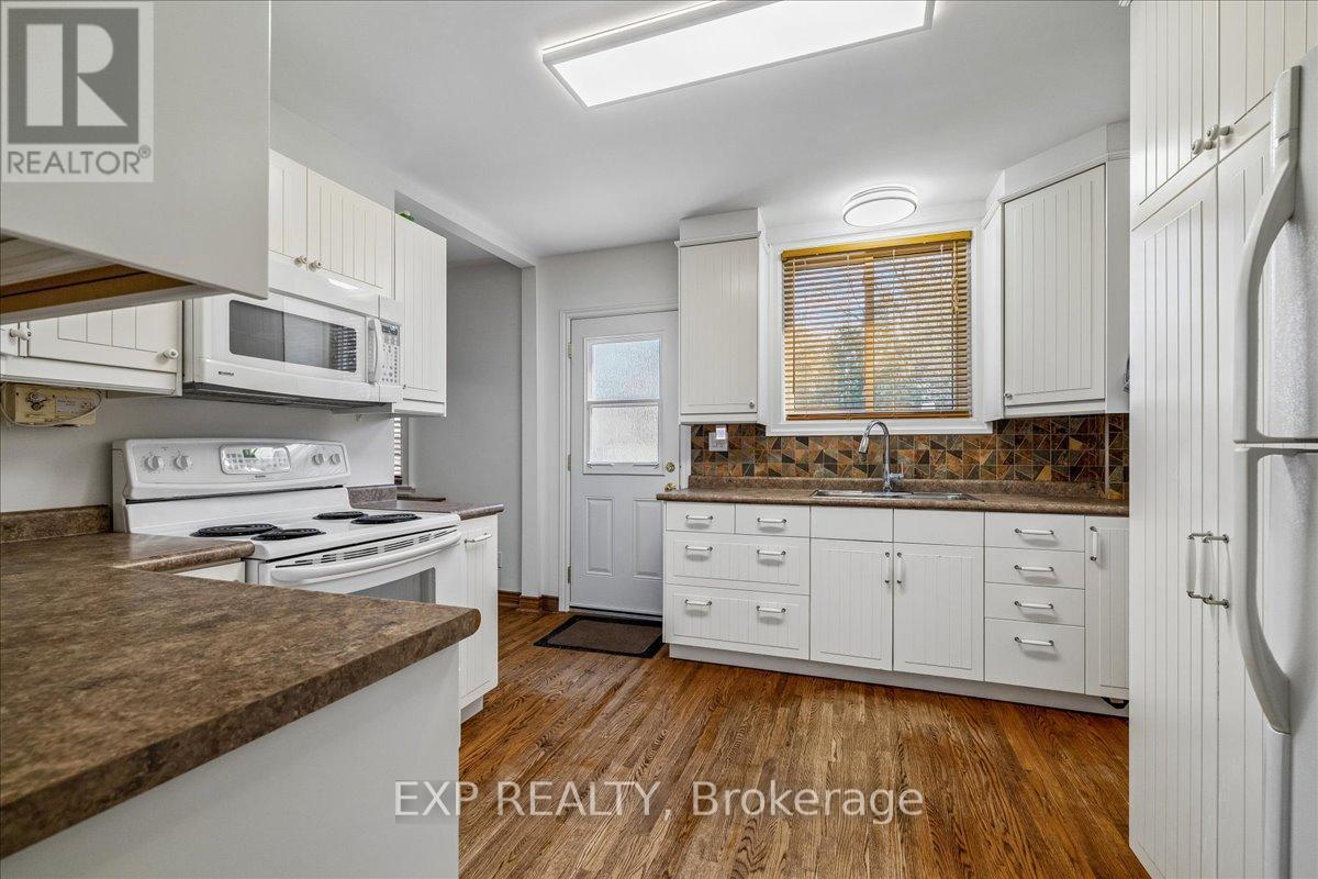 1025 King Road, Burlington, Ontario  L7T 3L5 - Photo 11 - W13121846