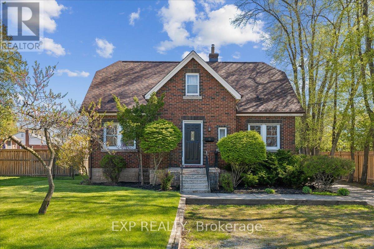 1025 King Road, Burlington, Ontario  L7T 3L5 - Photo 2 - W13121846