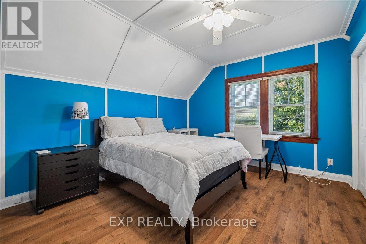 1025 King Road, Burlington, Ontario  L7T 3L5 - Photo 21 - W13121846