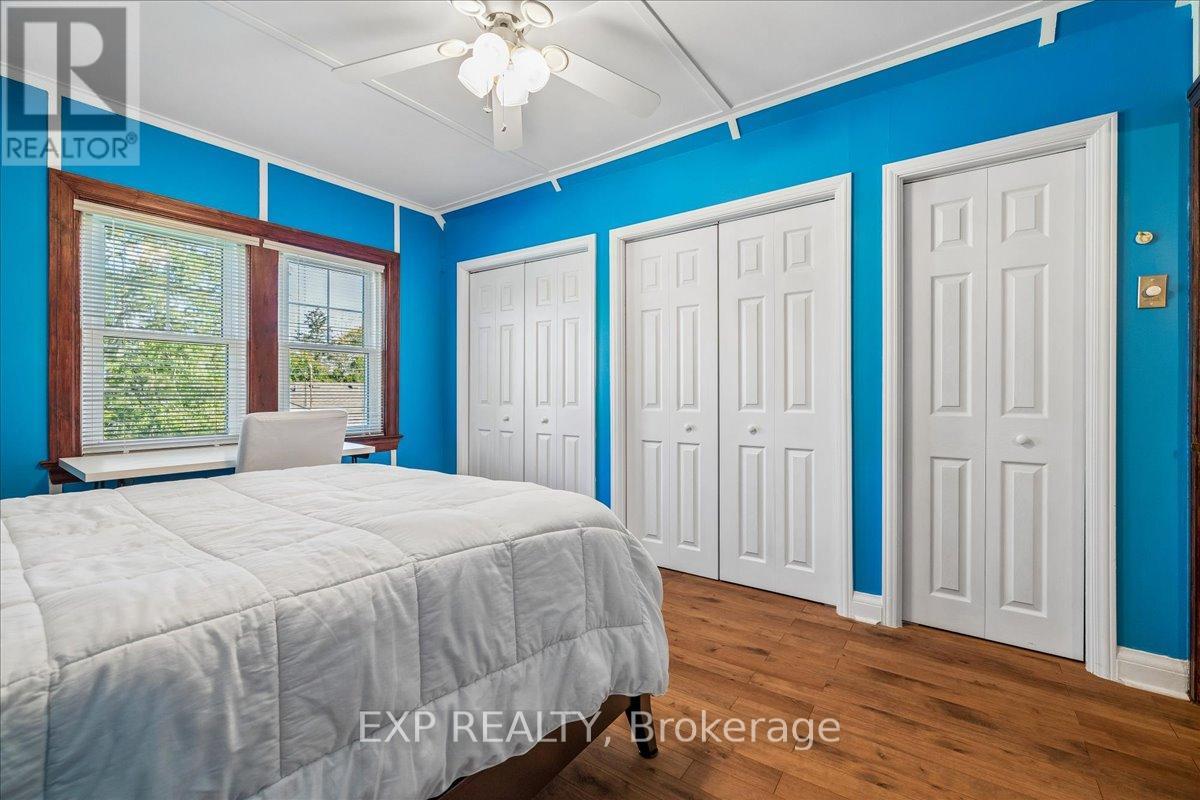 1025 King Road, Burlington, Ontario  L7T 3L5 - Photo 23 - W13121846