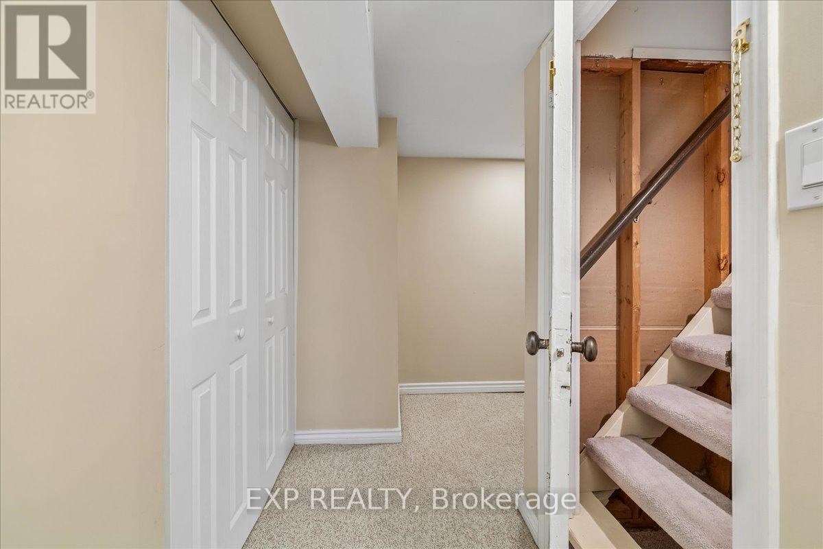 1025 King Road, Burlington, Ontario  L7T 3L5 - Photo 27 - W13121846