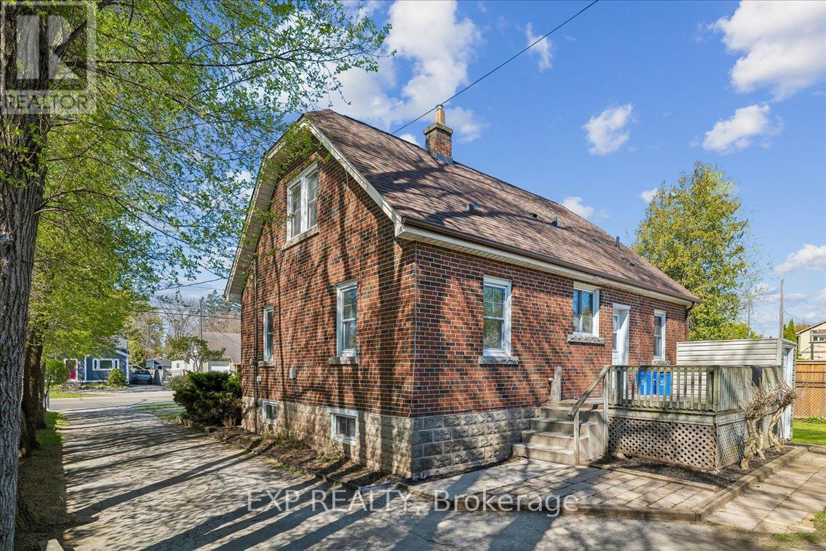 1025 King Road, Burlington, Ontario  L7T 3L5 - Photo 36 - W13121846