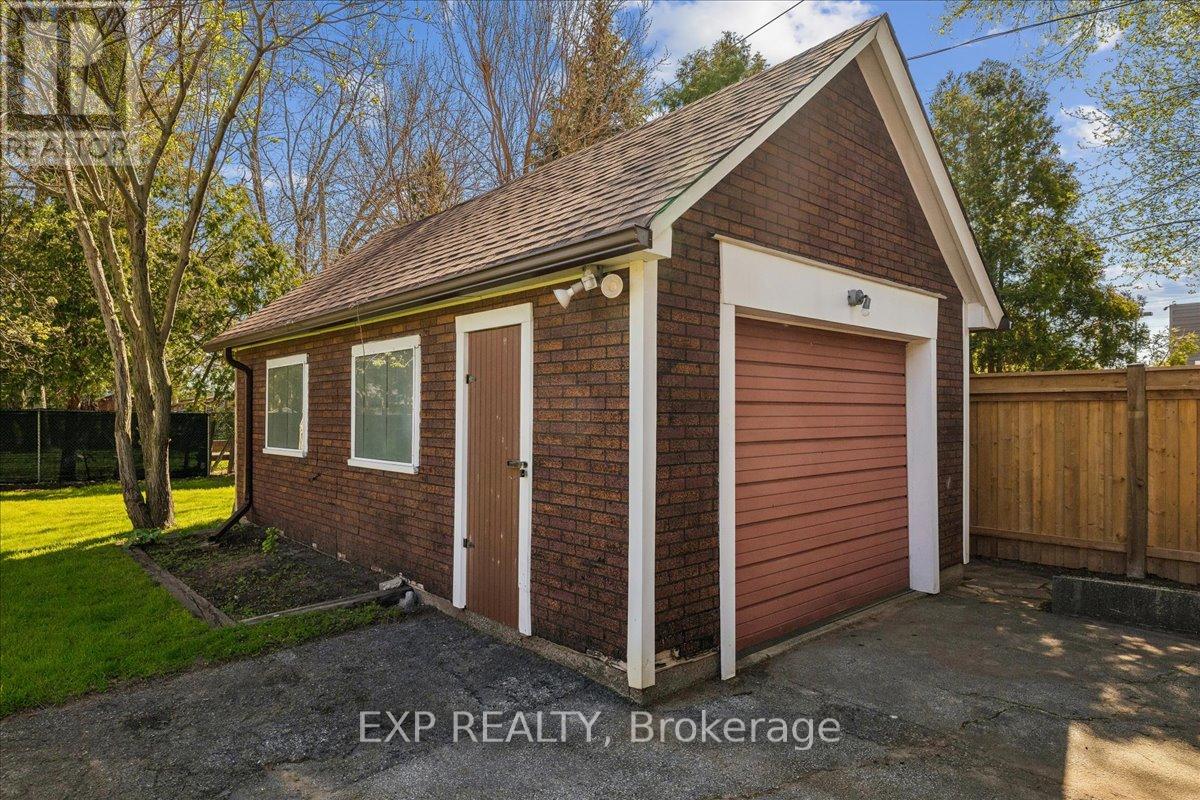 1025 King Road, Burlington, Ontario  L7T 3L5 - Photo 39 - W13121846