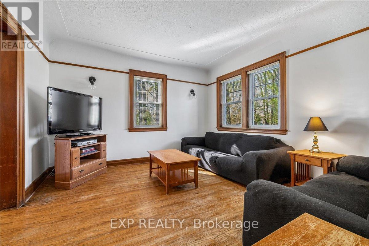 1025 King Road, Burlington, Ontario  L7T 3L5 - Photo 6 - W13121846