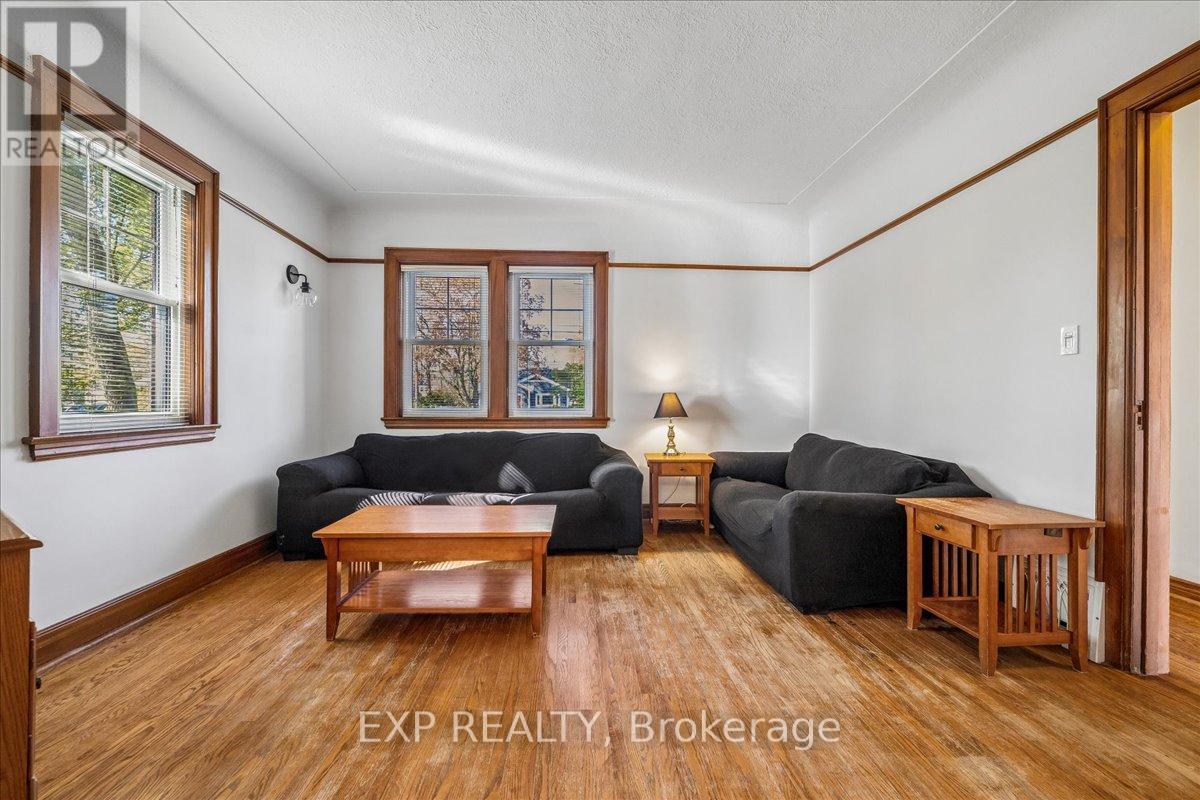 1025 King Road, Burlington, Ontario  L7T 3L5 - Photo 7 - W13121846