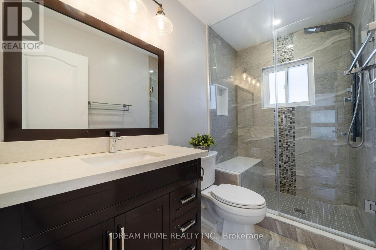 #back - 6 Alcester Court, Toronto, Ontario  M6A 2Z6 - Photo 6 - W13121460