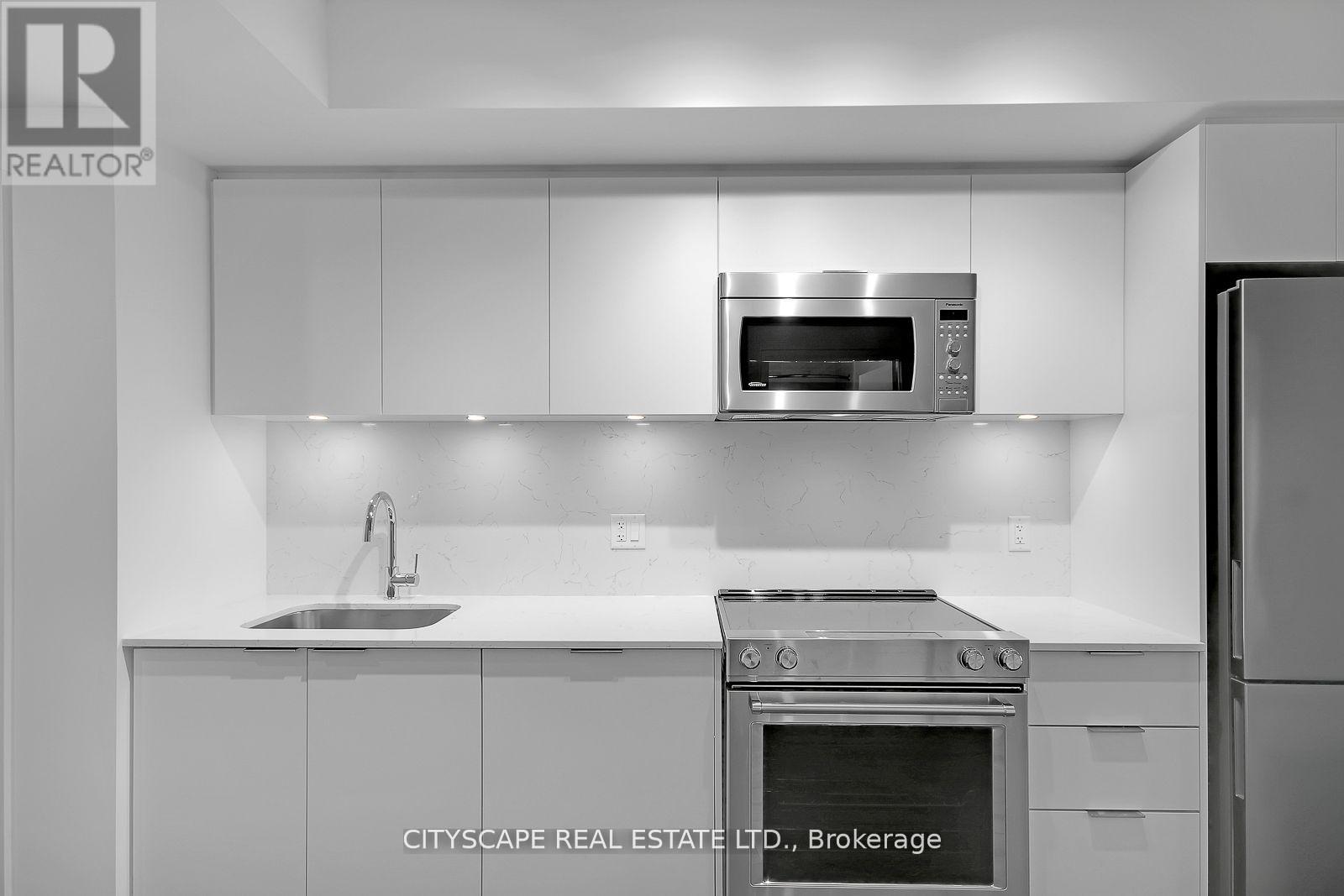 1207 - 30 Samuel Wood Way, Toronto, Ontario  M9B 0C9 - Photo 4 - W13121466