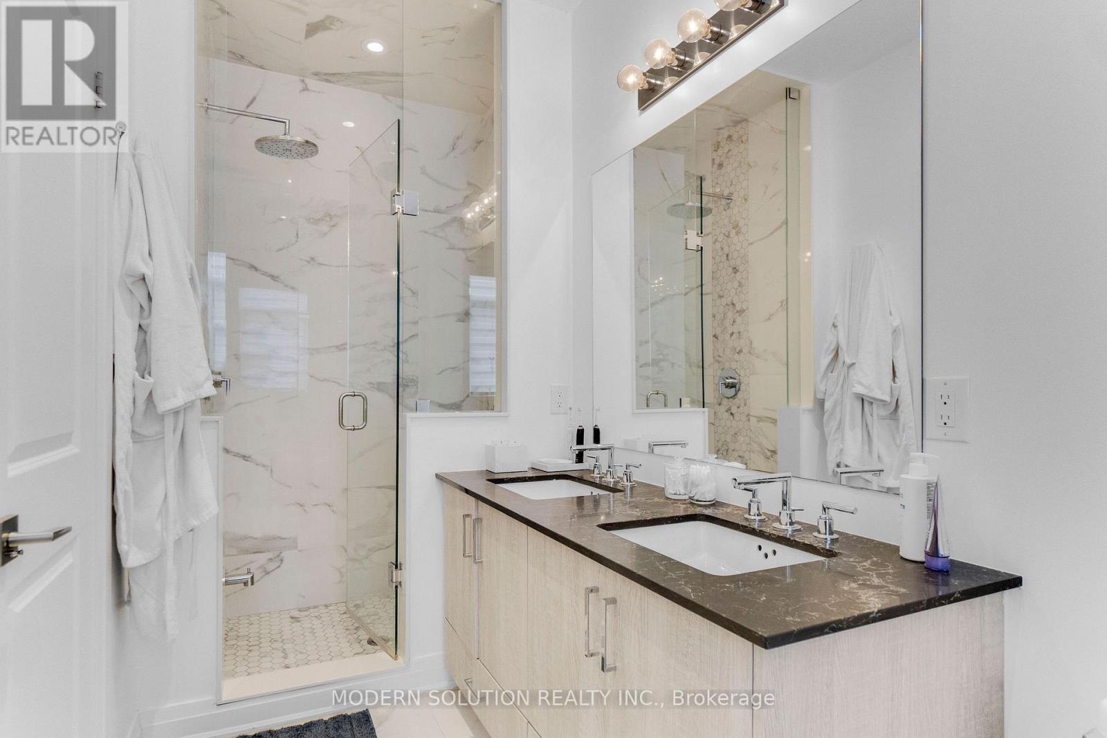 1659 Vellore Crescent, Mississauga, Ontario  L5G 0C3 - Photo 29 - W13121484