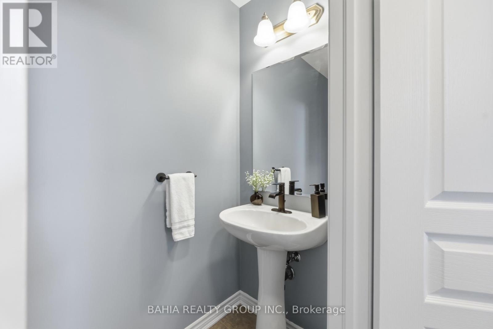 638 Gervais Terrace, Milton, Ontario  L9T 7R7 - Photo 17 - W13121534