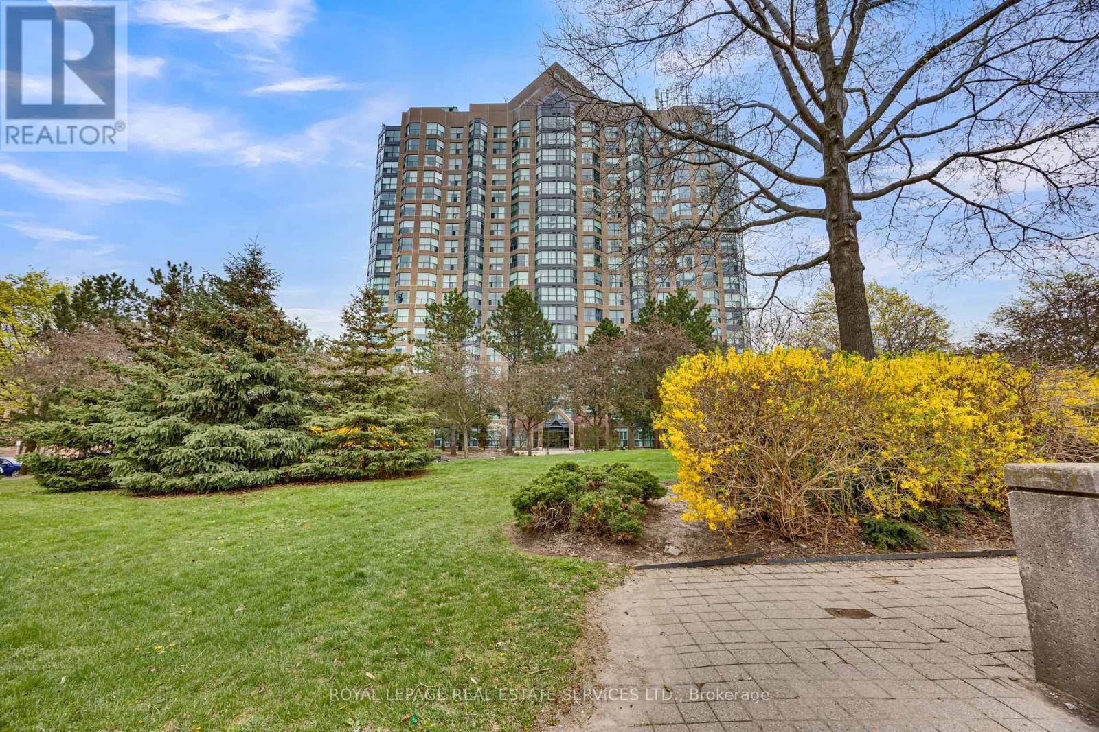 1510 - 2177 Burnhamthorpe Road W, Mississauga, Ontario  L5L 5P9 - Photo 11 - W13121538