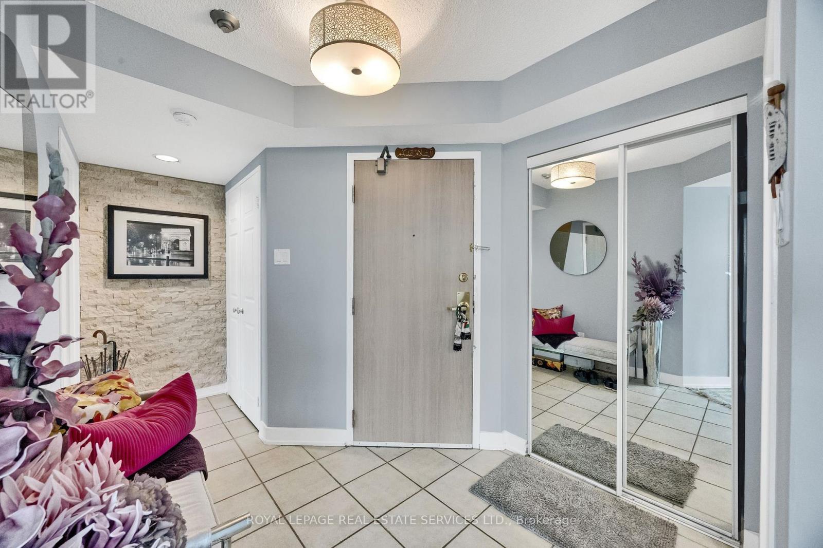 1510 - 2177 Burnhamthorpe Road W, Mississauga, Ontario  L5L 5P9 - Photo 13 - W13121538