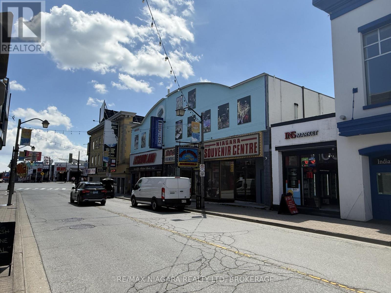 5024 Centre Street, Niagara Falls, Ontario  L2G 3N7 - Photo 2 - X13121664