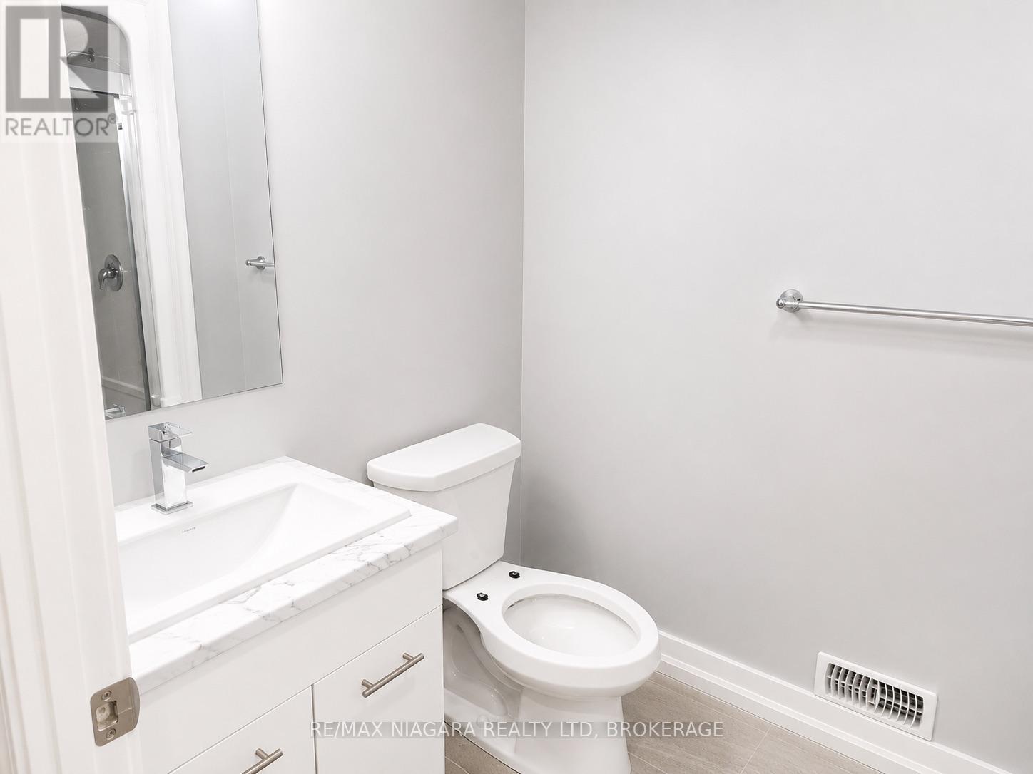 Lower - 79 Hillview Road, St. Catharines, Ontario  L2S 1S8 - Photo 11 - X13121800