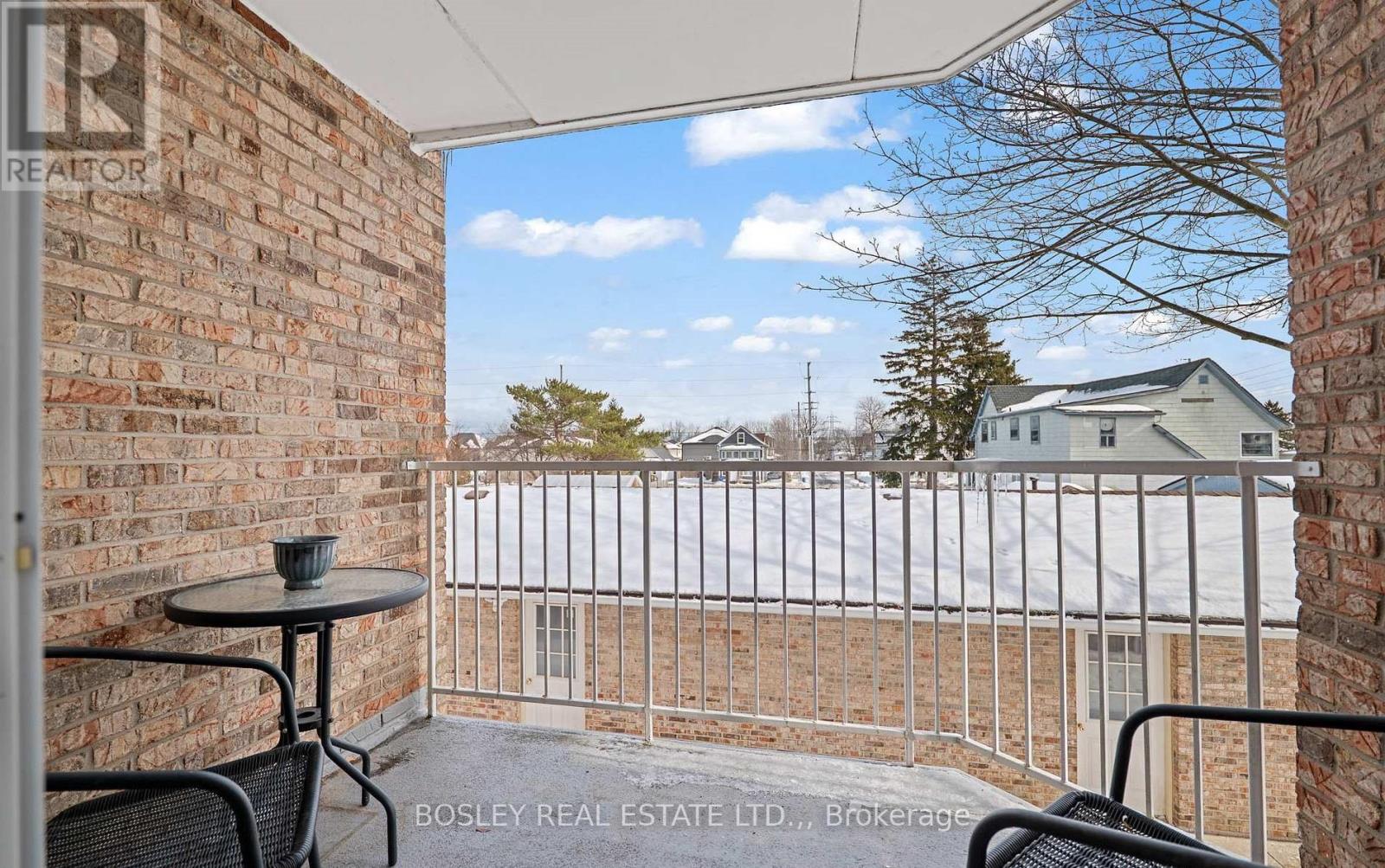 205a - 1061 Vansickle Road N, St. Catharines, Ontario  L2S 2X4 - Photo 12 - X13121804