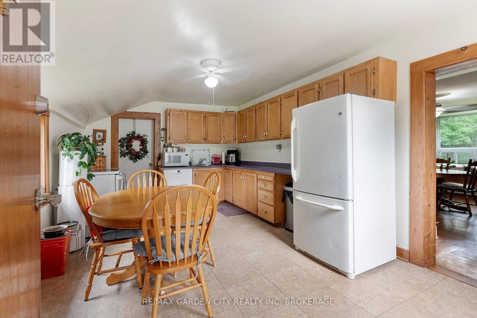 5400 North Service Road, Lincoln, Ontario  L0R 1B3 - Photo 19 - X13121864