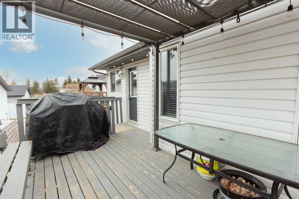 16 Johnson Close, Penhold, Alberta  T0M 0R1 - Photo 22 - A2310651