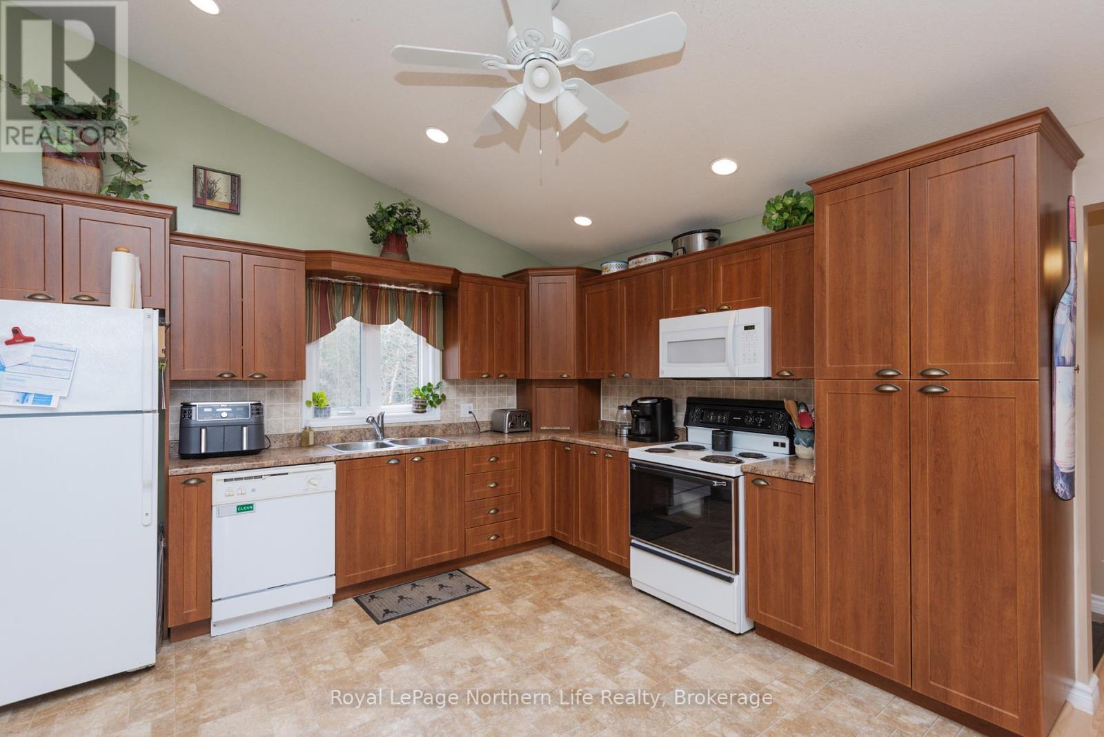 1055e Argo Run, Mattawan, Ontario  P0H 1V0 - Photo 16 - X13121598