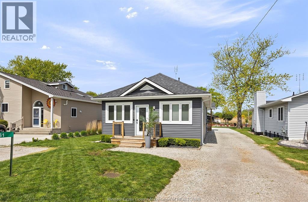 161 East Puce, Lakeshore, Ontario  N0R 1A0 - Photo 3 - 26011015