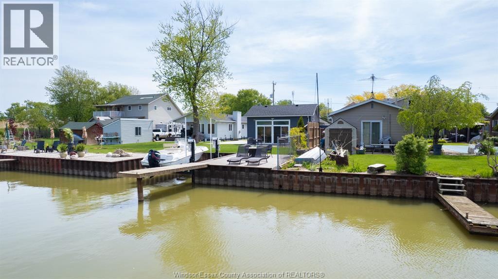 161 East Puce, Lakeshore, Ontario  N0R 1A0 - Photo 34 - 26011015