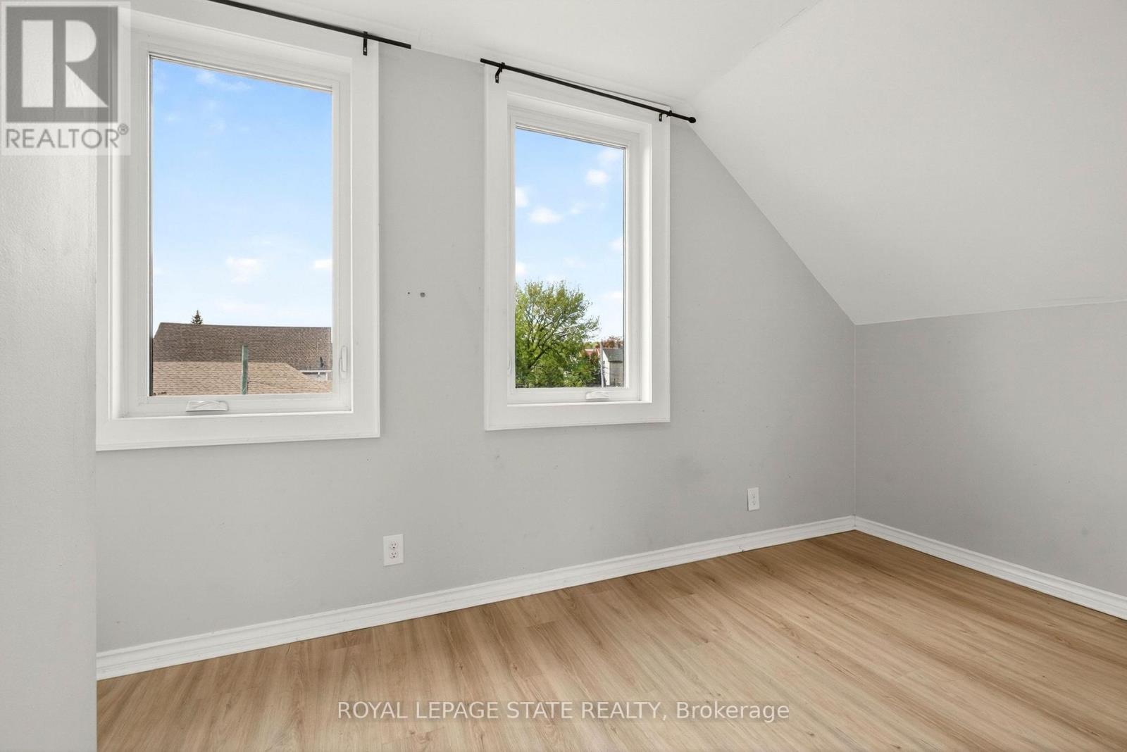 1236 Cannon Street E, Hamilton, Ontario  L8H 1V1 - Photo 34 - X13121510