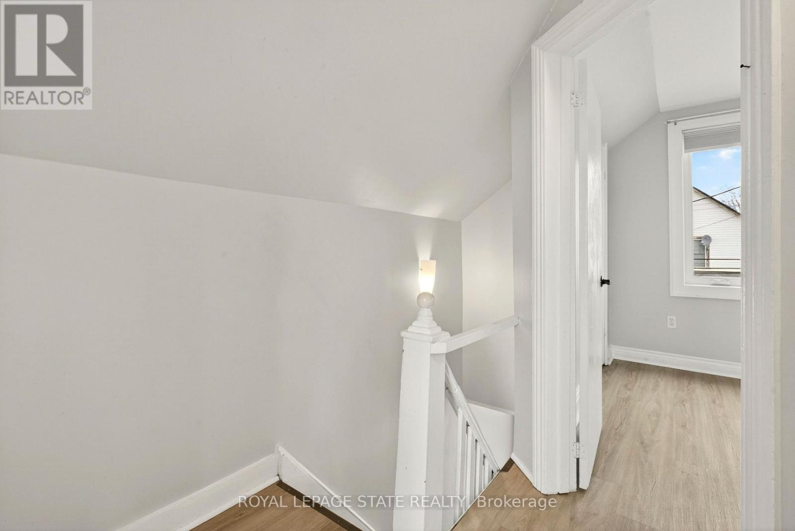 1236 Cannon Street E, Hamilton, Ontario  L8H 1V1 - Photo 35 - X13121510