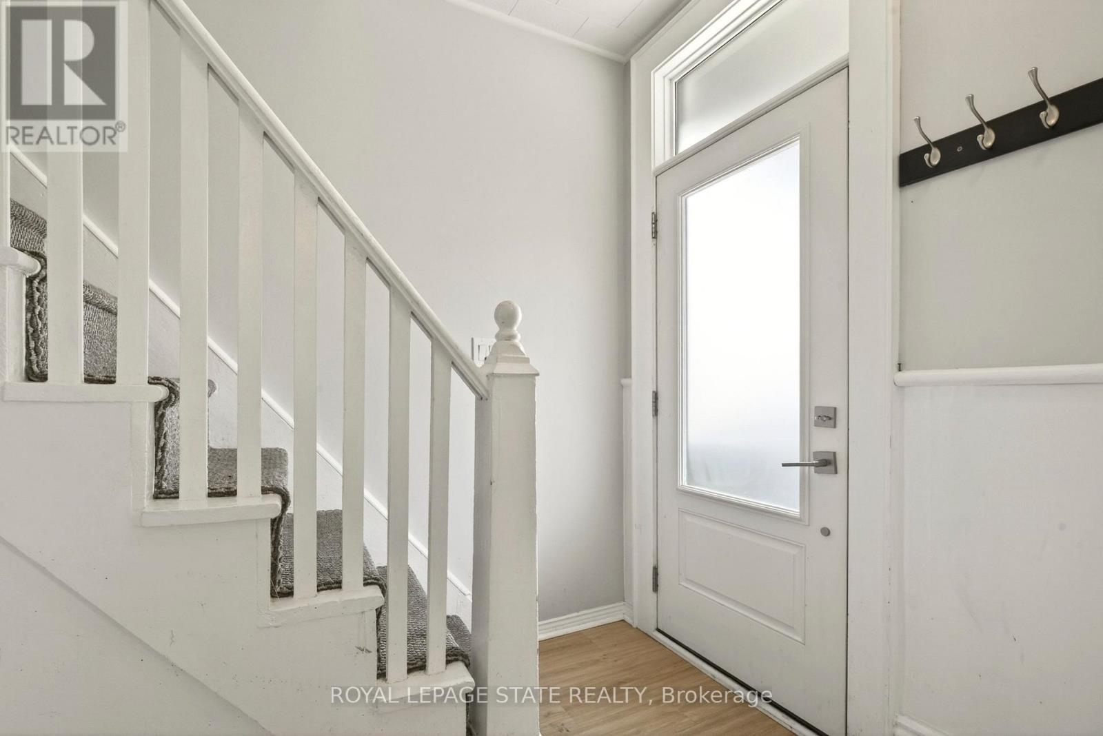 1236 Cannon Street E, Hamilton, Ontario  L8H 1V1 - Photo 6 - X13121510