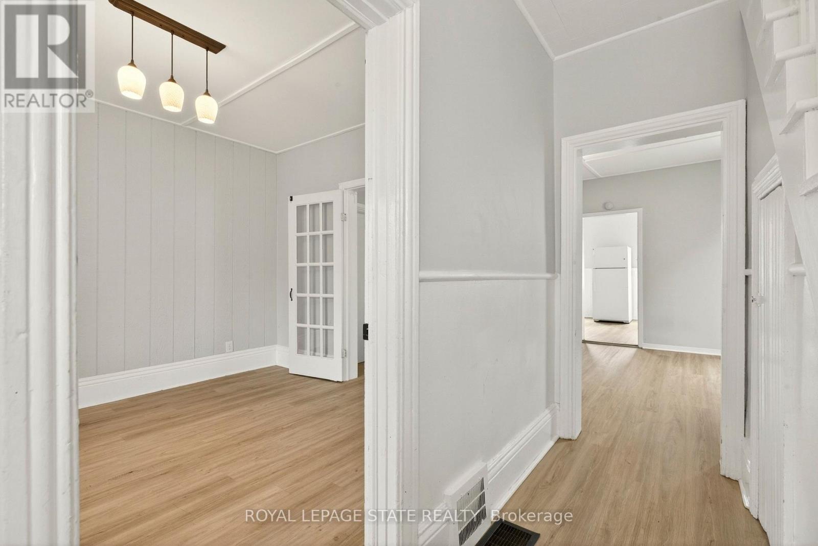 1236 Cannon Street E, Hamilton, Ontario  L8H 1V1 - Photo 9 - X13121510